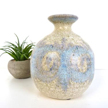 Mid Century Modern Pottery Bud Vase, Vintage Wabi Sabi Stoneware Weed Pot, Contemporary Pottery Vase, White And Blue Boho Pottery 