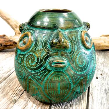 VINTAGE: 9" Authentic Brazilian Marajoara Face Pottery - Amazonian Terra Cotta Pottery - Traditional Etched Face Pottery - SKU 35-A-00033258 