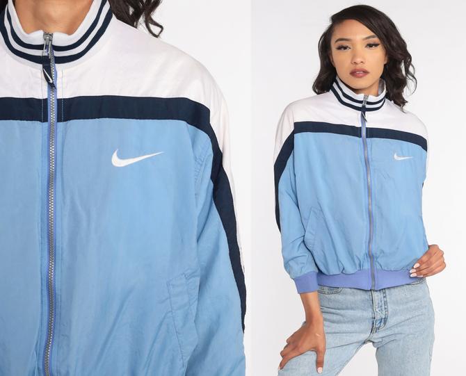 Light blue and on sale white nike windbreaker