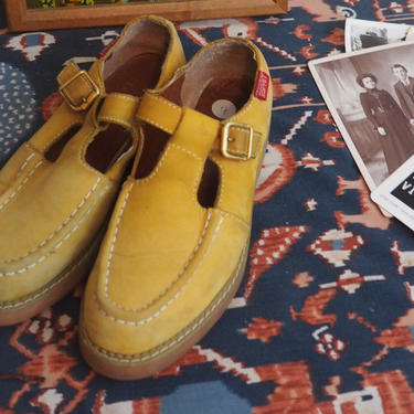 Vintage 1990's Yellow Chunky Esprit Mary Jane's/90sT-Straps/1990's Grunge/Chunky 90s/Oxford Shoes/Suede 