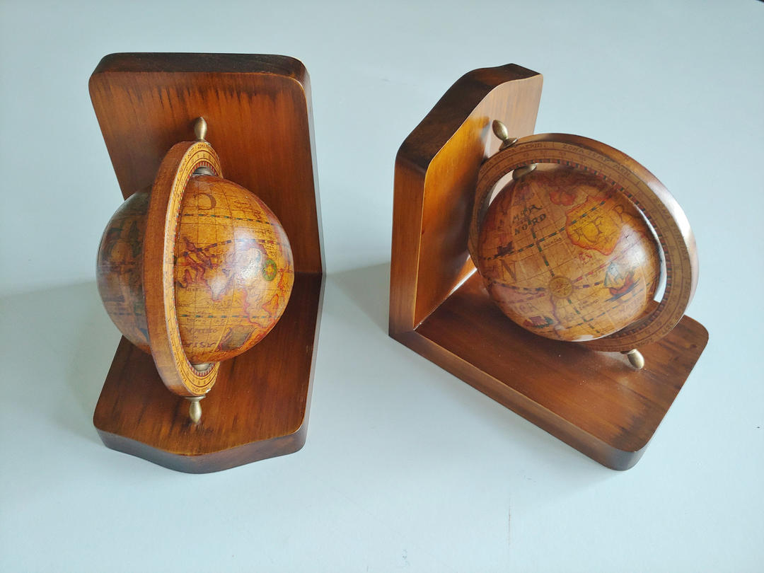Vintage Old World Globe Bookends Made in Italy Mod and Ozzie Annapolis, MD