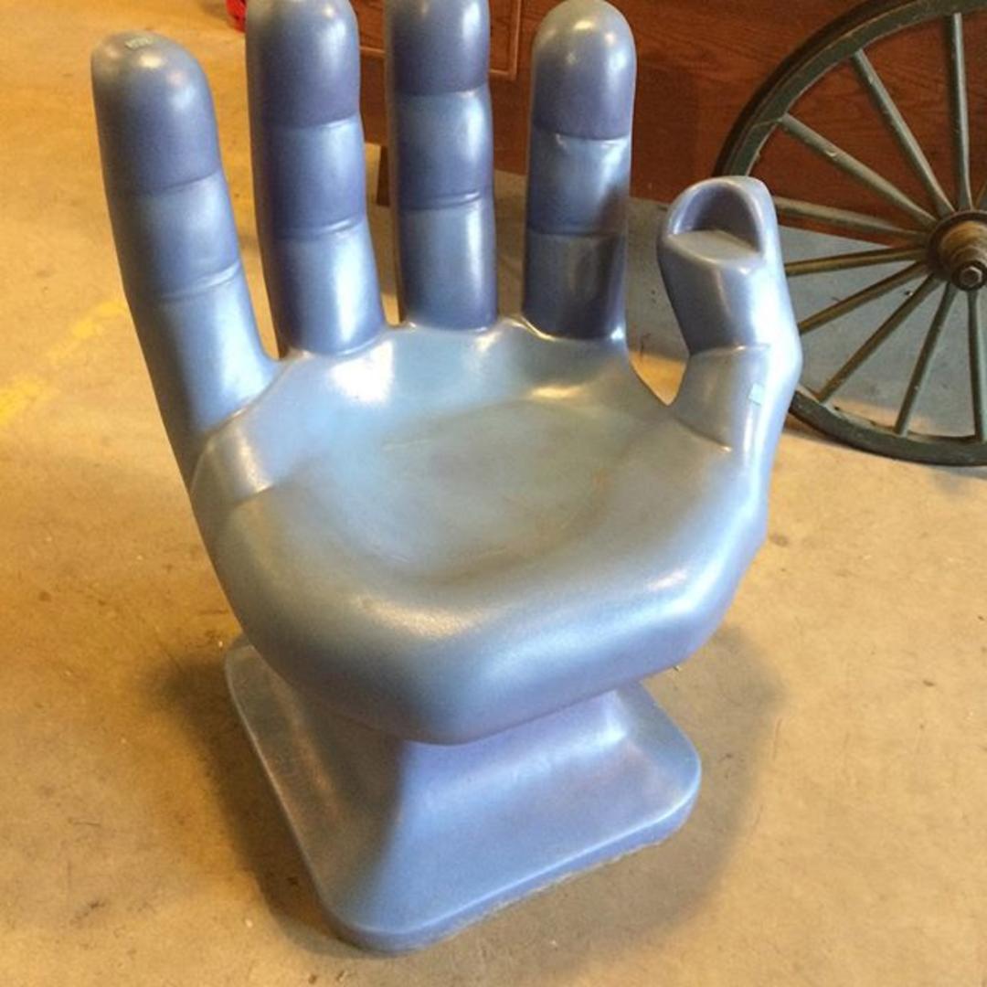 Vintage plastic hand discount chair