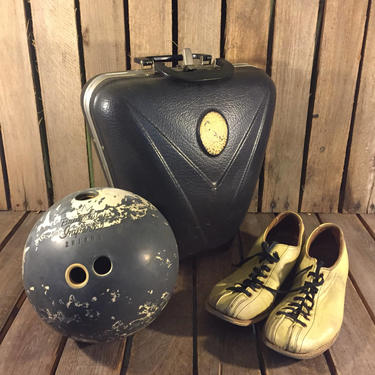 Vintage 1950s Brunswick Bowling Ball Bag