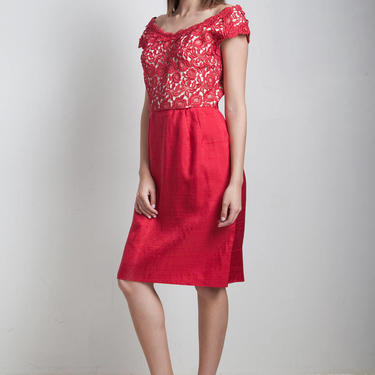 vintage 50s red cocktail dress off the shoulder floral lace silk skirt knee length M L MEDIUM LARGE 