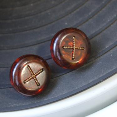 Vintage 1940s 50s Tortoise Brown Lucite brass button earrings Screw back pinup girl 