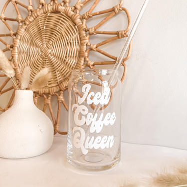 Iced Coffee Queen Beer can glass with glass straw 