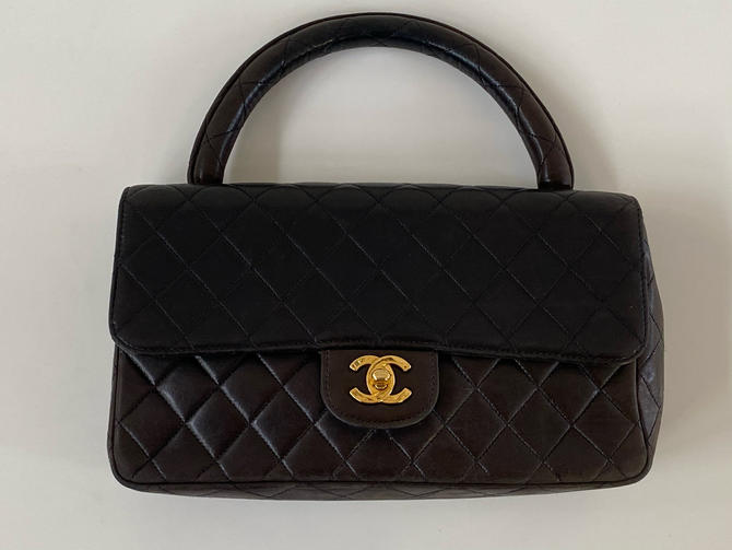 Authentic Vintage CHANEL CC Turnlock Kelly Brown Leather Tote 