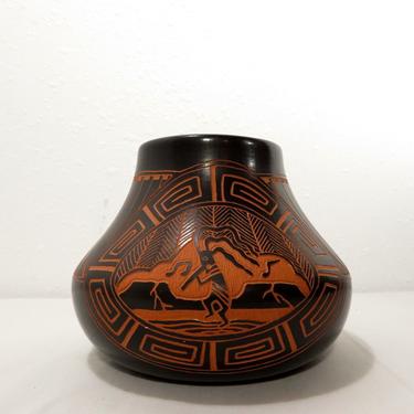 VTG Signed "MS ACOMA" PUEBLO ART POTTERY VASE Native American Ceramic Succulent