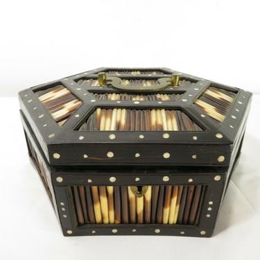 ANTIQUE PORCUPINE QUILL BOX Ebony Wood Case NATIVE FOLK ART Victorian Decor NR