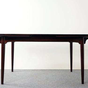 Mid Century Rosewood Dining Table Model 54 by Omann Jun - (316-071) 