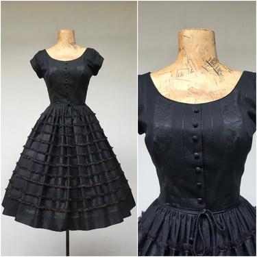 Vintage 1950s Black Cotton Rockabilly Dress, 50s Cap Sleeve Shirtwaist w/ Full Skirt with Lace Trim, Mid-Century Party Frock, Small 