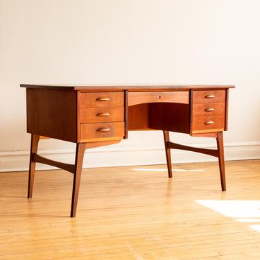 Danish Mid Century Modern Splayed Leg Desk 