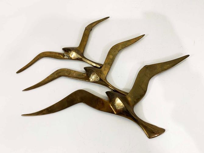 Vintage D.S. Hulbert Flying Seagull Brutalist MCM Metal good Wall Sculpture Gold Rare