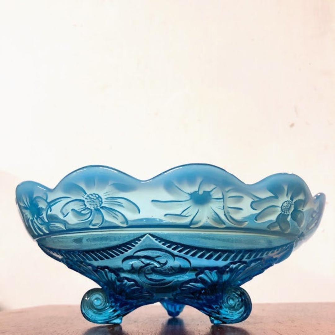 Antique Jefferson Glass Opalescent Blue Ruffles and Rings Three Toed