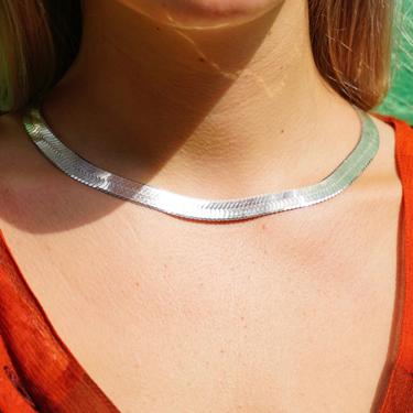 Vintage good 1970s Italy Sterling Silver Herringbone Chain Necklace