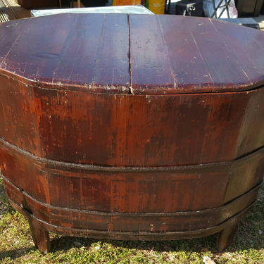 RARE Antique 19th Century Large Wooden Tub with lid. 