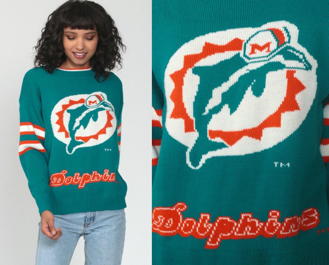 ShopExile Chicago Bears Sweatshirt -- 80s NFL Shirt Bear Country Football Pullover Jumper Sportswear 90s Graphic Print Sweater Small