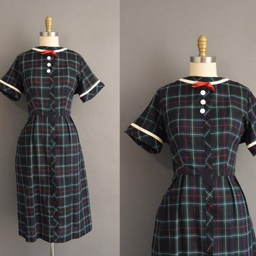 1950s vintage dress | Kay Whitney Plaid Print Short Sleeve Cotton Shirt Dress | XL | 50s dress 