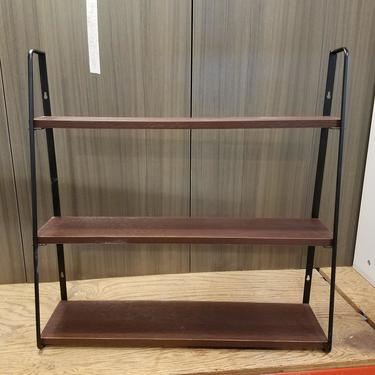 Wall Mounted Shelf 23.5 x 23.75 x 6.75