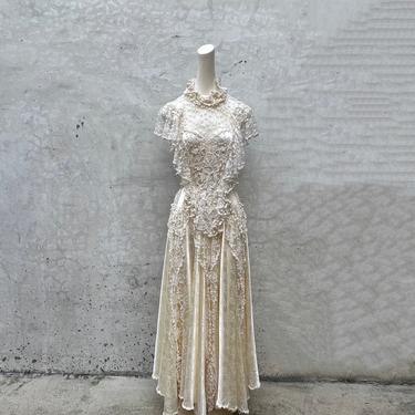 Vintage 80s Lace Trim Dress (Valeria's Favorites)