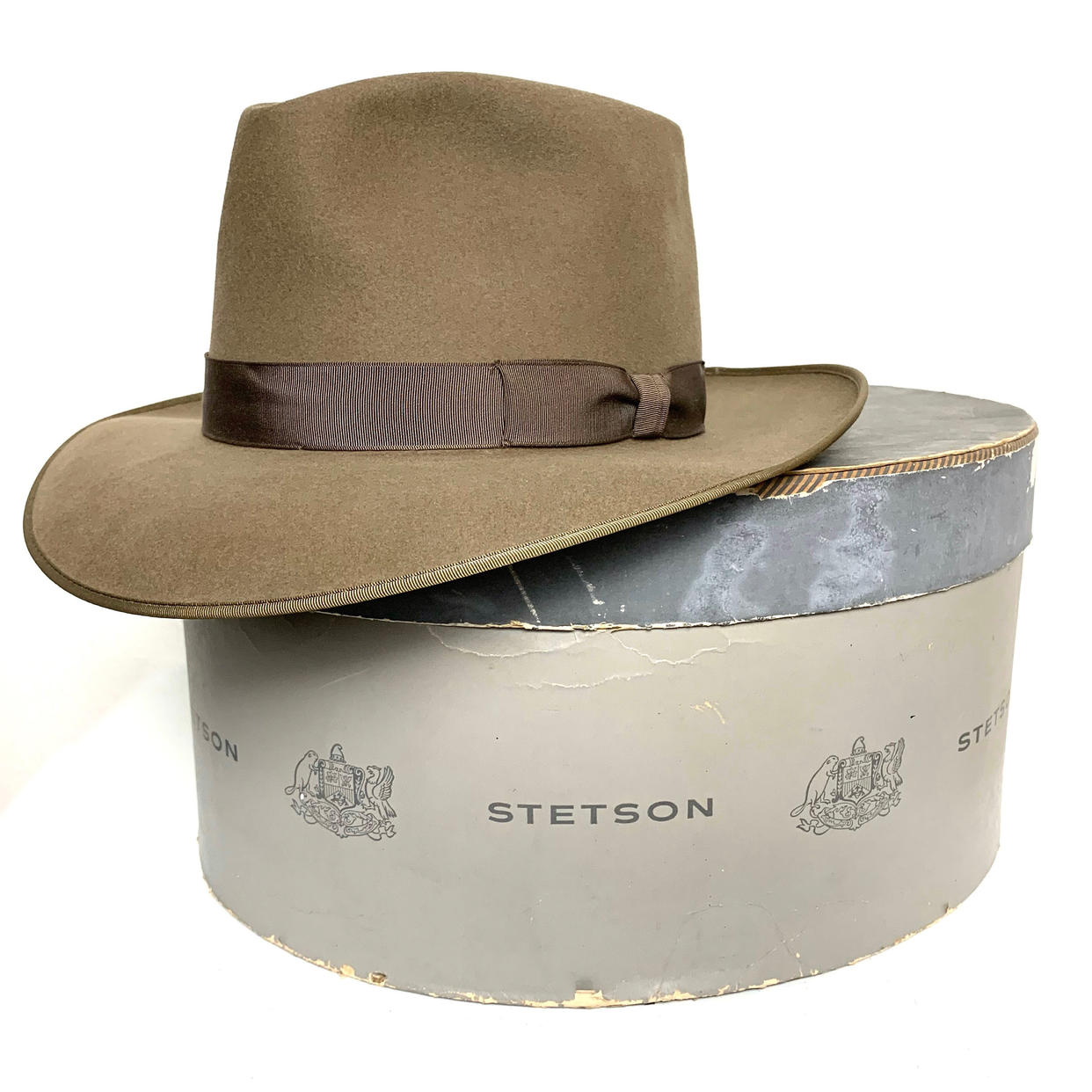 ?bucket=cdn.attic.city&key=