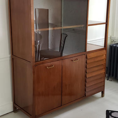 89746720 - CHINA CABINET - AMERICAN OF MARTINSVILLE - FURNITURE - CABINET
