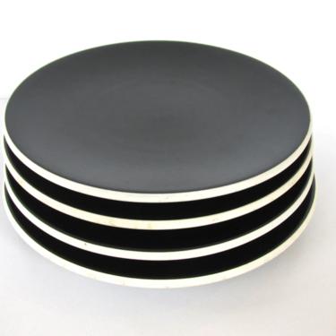 Set Of 2 Sasaki Colorstone Matte Black Dinner Plates, Minimalist Ceramics Black Plates, Post Modern Dishes, 4 Sets Available 