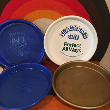 Vintage Beer Tray, Plastic Drink Serving Tray, Ballantine Beer, Ruppert Knickerbocker, Seagram's Gin, Collectible Bar Tray, Retro Bar Prop 