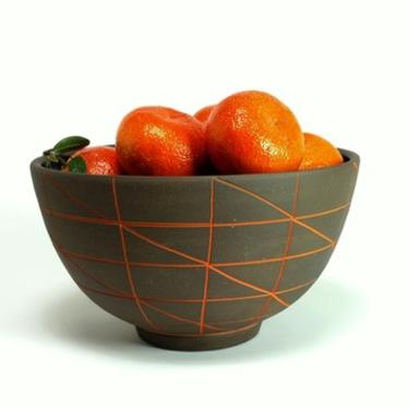 Dark Clay Pattern Ware Large Bowl