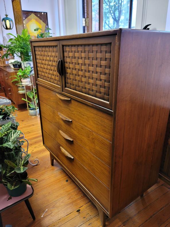 Lane Perception Tall Chest