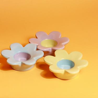 Set of 3 Pastel Colorful Daisy Flower Ceramic Candle Holders 