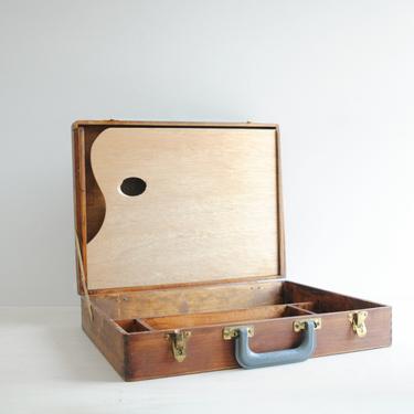 Vintage Painter's Box, Easel Box, Artist Box, Pochade Box, Portable Art Box with Palette 
