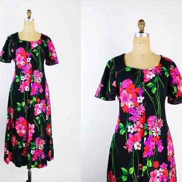 60s Black and Pink Floral Hawaiian Maxi Dress/ 60s Dress / Tiki Dress / Size S/M/L 