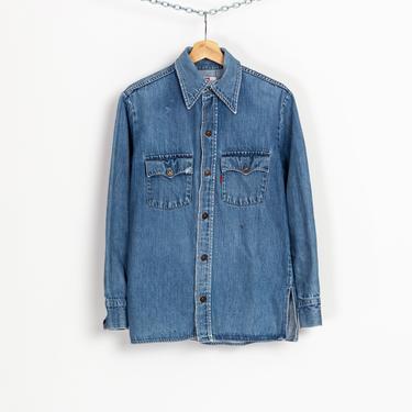 70s Levi's Orange Tab Denim Shirt - Medium | Vintage Cotton Chambray Button Up Western Lightweight Jean Jacket 