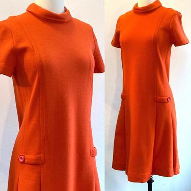 Vintage 1960s TANGERINE MOD KNIT Dress / Flattering Cut / Butte Knits 
