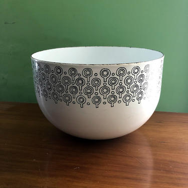 Mid Century Enamel Metal Bowl Finel Arabia Kaj Franck Black and White Abstract Graphic Pattern 