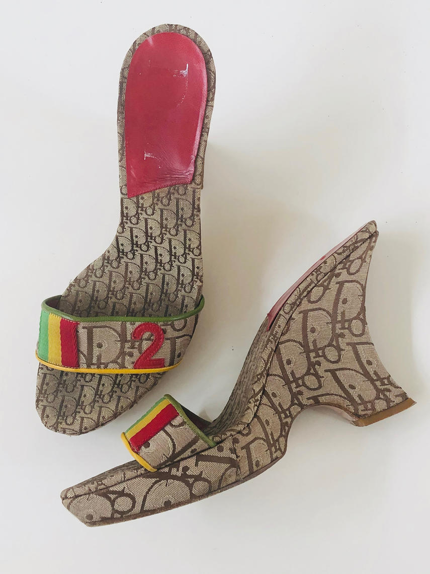 Christian Dior wedge heels 定価108,900（Women