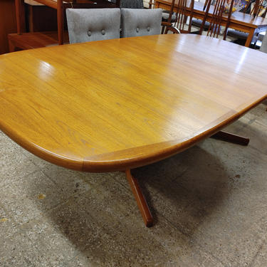 Mid Century Modern Danish Teak Dining Table 