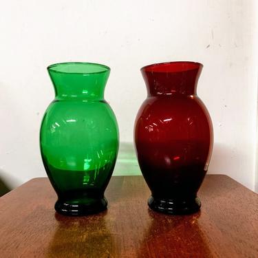 Vintage Anchor Hocking Green and Red Glass Vases 