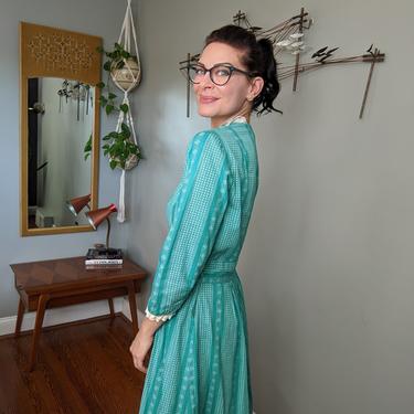 Vintage 1970's Teal/Blue/Green Homemade Paisley Patterned Dress 