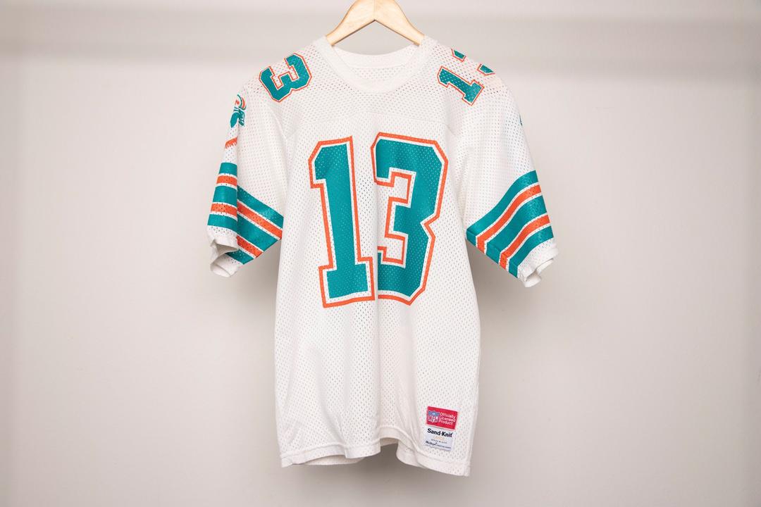 Vintage 1980s Miami Dolphins x Dan Marino Tshirt - S