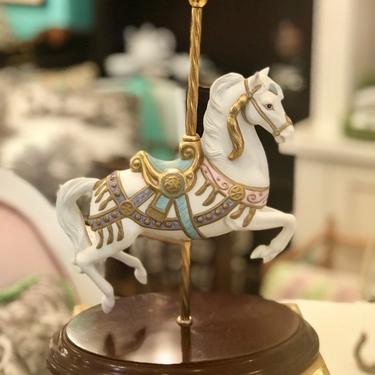 Franklin Mint 1987 &amp;quot;Carousel Magic&amp;quot; by Lynn Lupetti Porcelain Figurine 