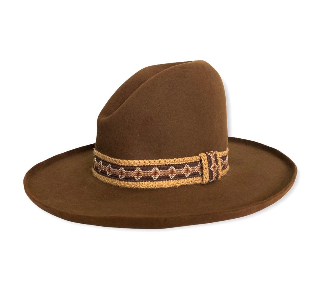 Any info in this old stetson? Got in a miscellaneous lot at