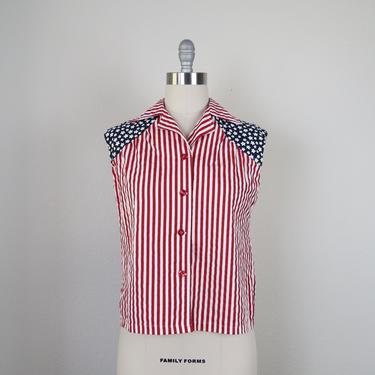 vintage 1960s blouse, sleeveless, stars and stripes top, 4th of July fashion, independence day,  red white and blue, 38