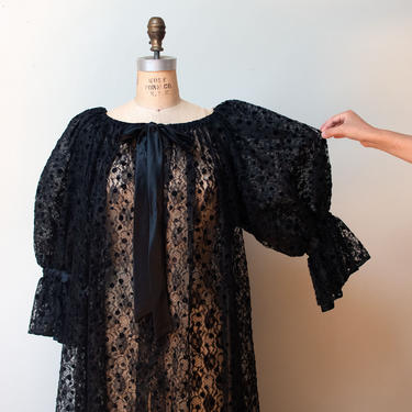 1980s Lace Puff Sleeve Robe | Scassi 