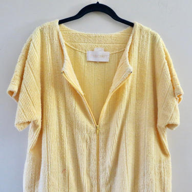 Vintage Robe - Herbcraft Short Robe - Zipper Front - Beach Coverup - Women's Chenille Robe - Spa Robe - Butter Yellow - Medium 