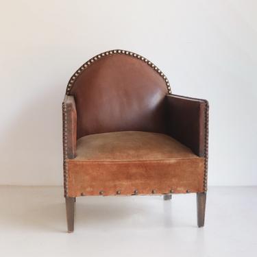 Vintage Cathedral Club chair