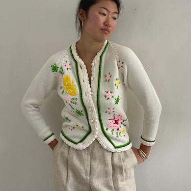 60s hand embroidered butterfly cardigan sweater / vintage white acrylic multicolored hand embroidered daisy raglan cardigan sweater | S 