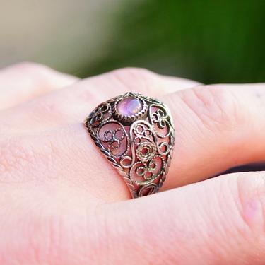 Vintage Art Deco Silver Amethyst Filigree Dome Ring, Intricate Silver Wire Designs, Ornate Dome Ring, 5mm Purple Gemstone, Size 8 3/4 US 