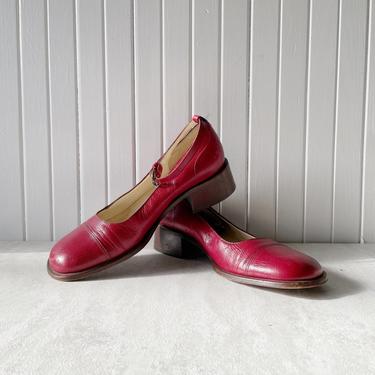 Vintage Miu Miu Red Mary Jane Shoes 37/7
